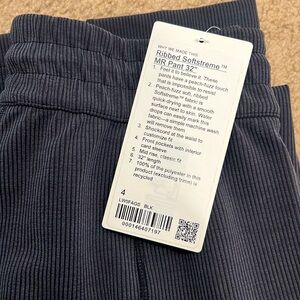 NWT Lululemon Ribbed Softstreme MR Pant 32”